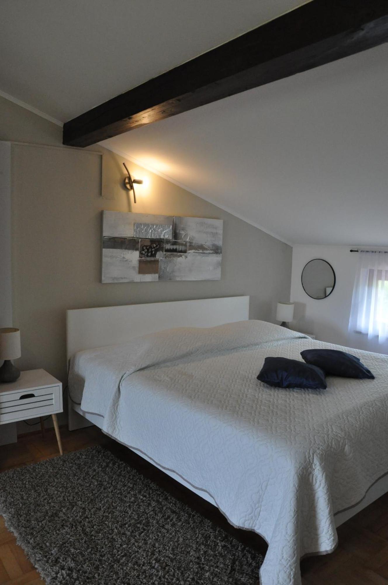 Guest House Most Buzet Buitenkant foto